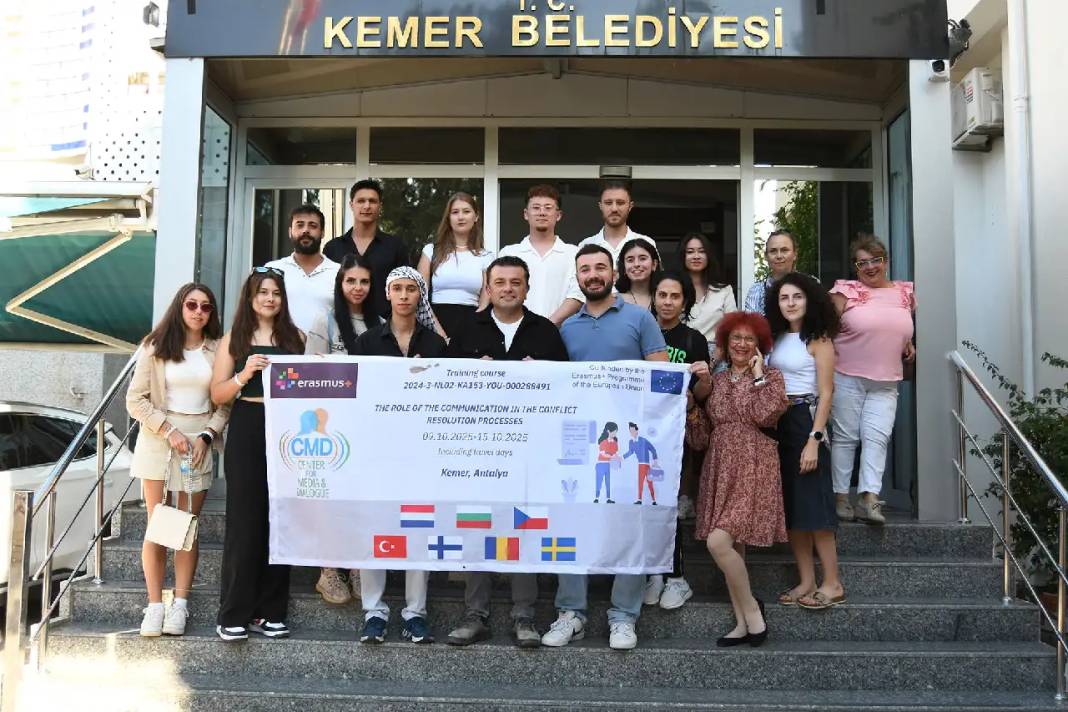 Kemer'e 7 Ülkeden Erasmus Akını! 1